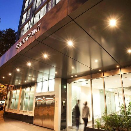 Complete Host Southpoint Apartments เมลเบิร์น ภายนอก รูปภาพ